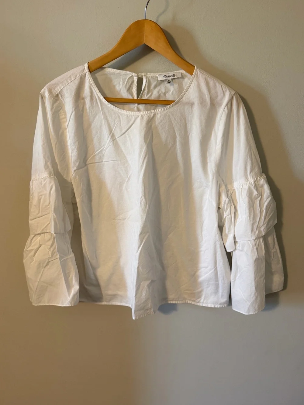 Madewell Tiered Puff Sleeve Cotton Blouse in White Puff XL
